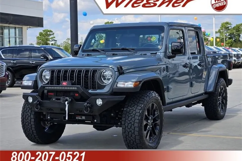 2024 Jeep Gladiator Sport photo 1