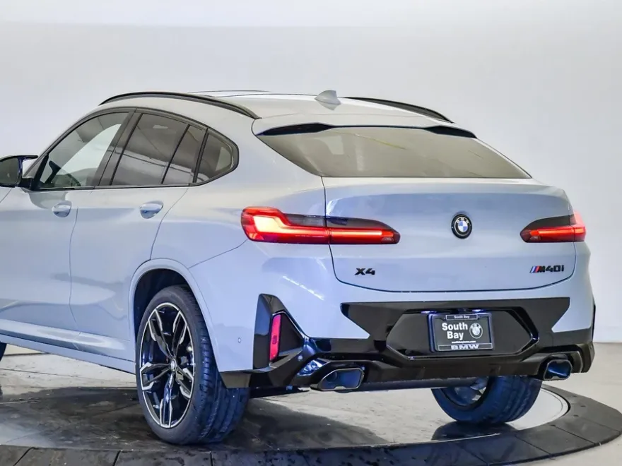 2025 Bmw X4 M40i photo 1