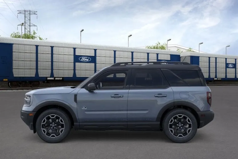 2025 Ford Bronco Sport Outer Banks photo 1