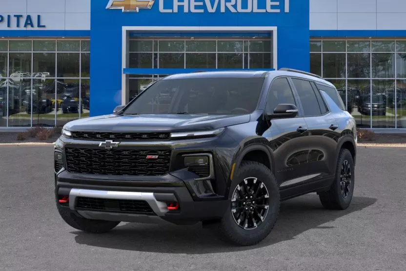 2026 Chevrolet Traverse Z71 photo 1
