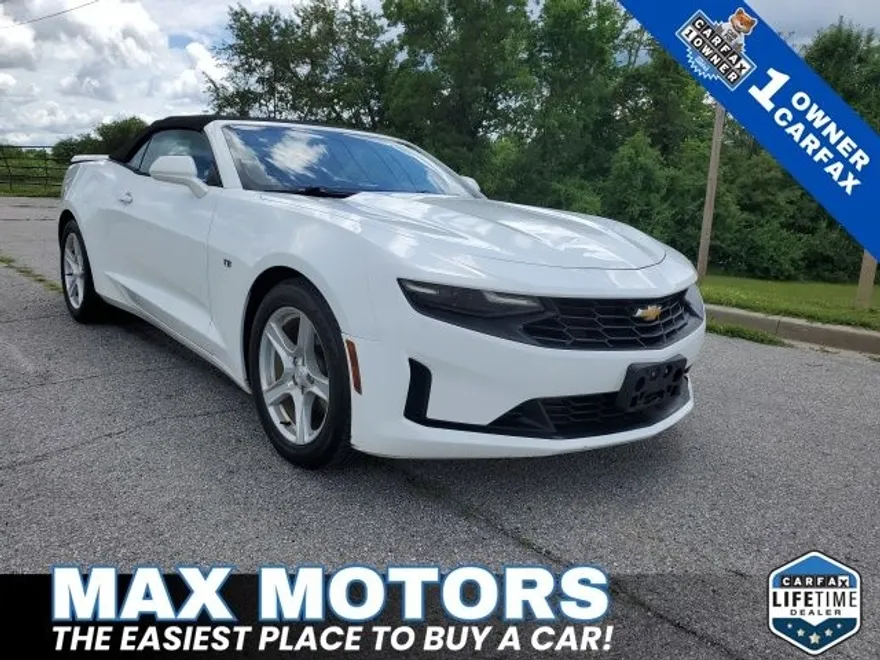 2020 Chevrolet Camaro 1LT photo 1