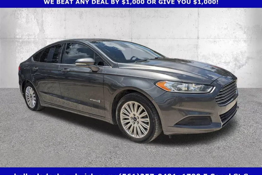 2015 Ford Fusion Hybrid SE photo 1