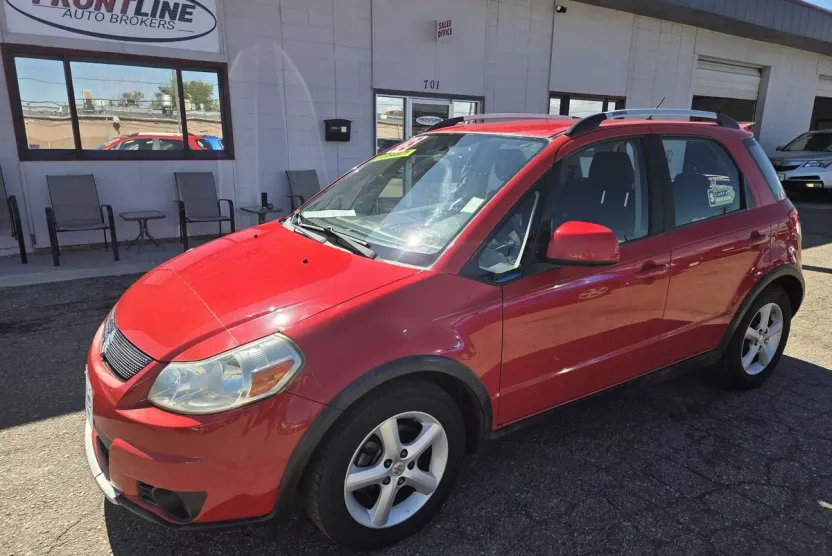 2008 Suzuki SX4 photo 1
