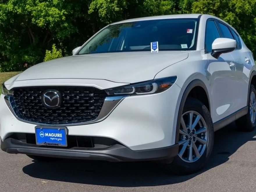 2023 Mazda CX-5 2.5 S Preferred photo 1