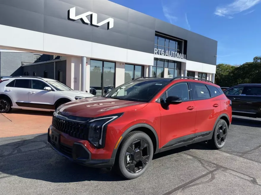 2026 Kia Sportage X-Line photo 1