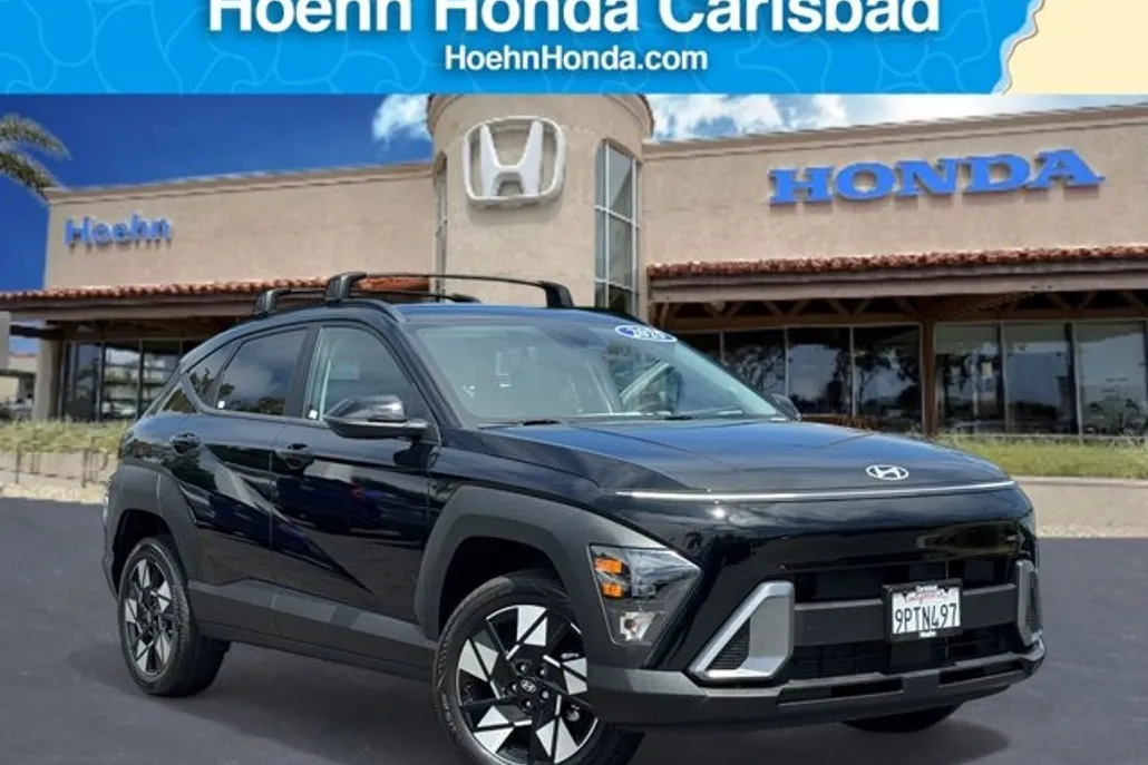 2025 Hyundai Kona SEL photo 1