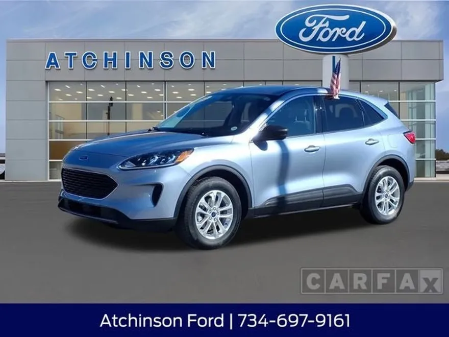 2022 Ford Escape SE photo 1