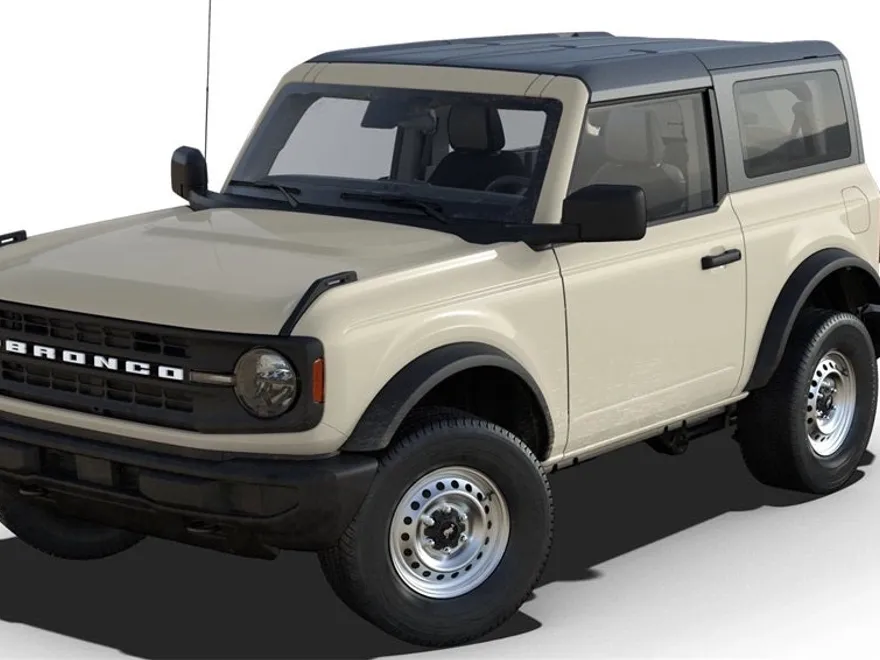 2025 Ford Bronco Base photo 1