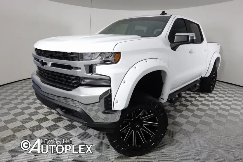 2020 Chevrolet Silverado 1500 LT photo 1