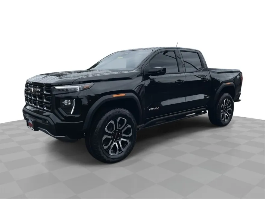 2025 Gmc Canyon AT4 photo 1