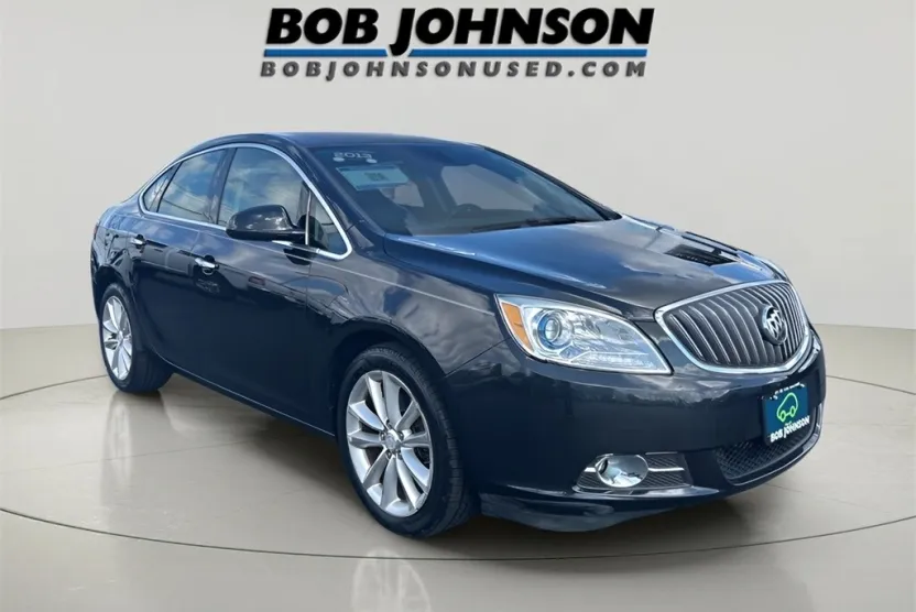 2013 Buick Verano Base photo 1