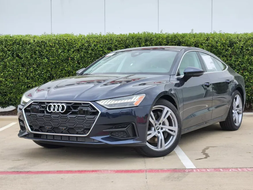 2025 Audi A7 Prestige photo 1