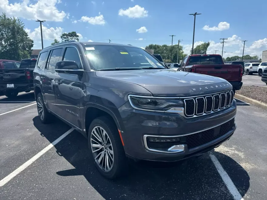 2025 Jeep Wagoneer Series II Limited photo 1