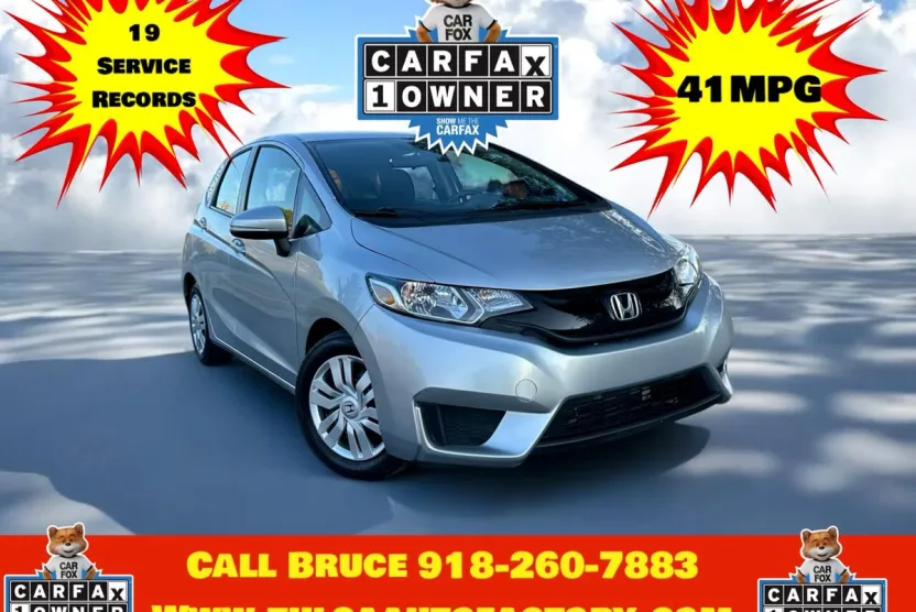 2015 Honda Fit LX photo 1