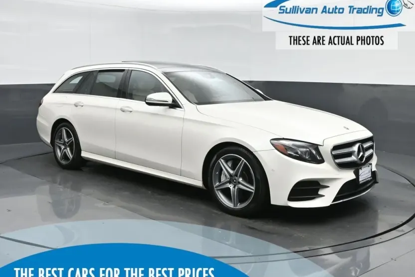 2018 Mercedes Benz E 400 photo 1