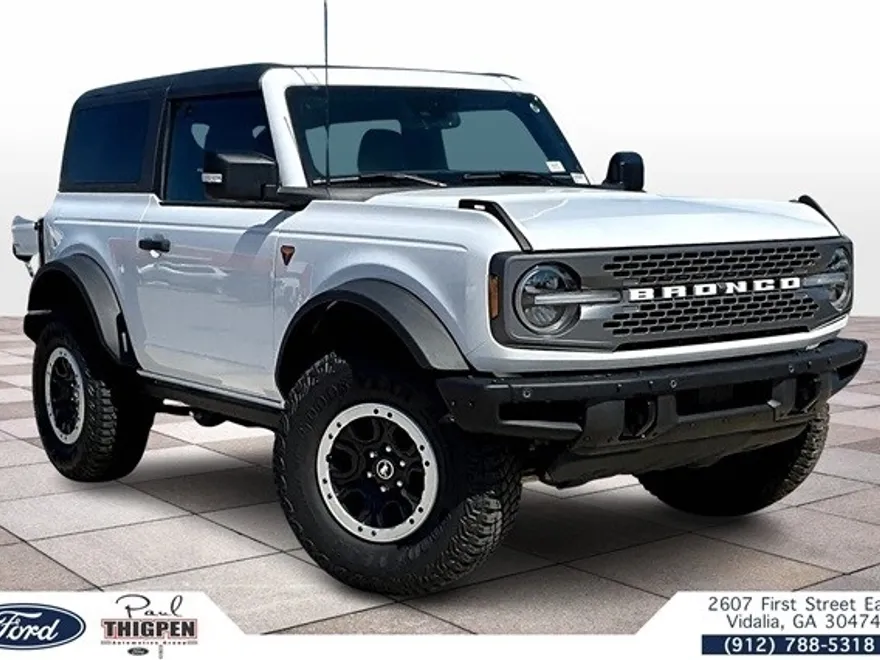 2024 Ford Bronco Badlands photo 1