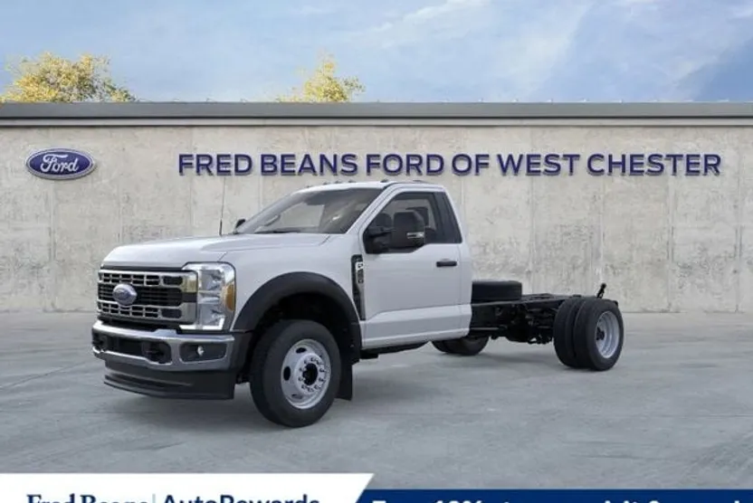 2025 Ford F-450 photo 1