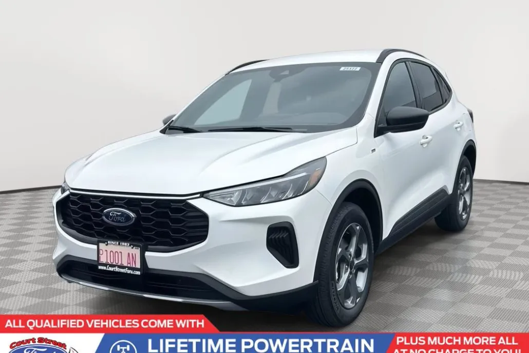 2025 Ford Escape ST-Line photo 1