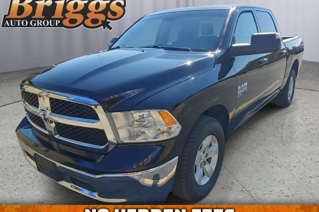 2021 Ram 1500 Classic SLT photo 1