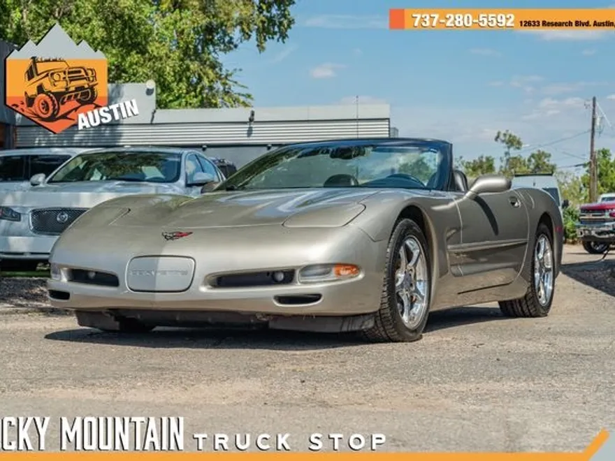 2002 Chevrolet Corvette photo 1