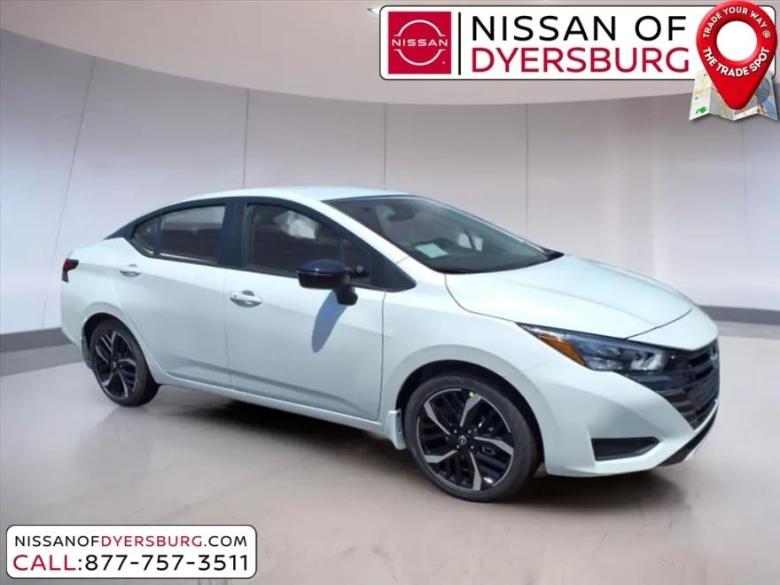 2025 Nissan Versa 1.6 SR photo 1