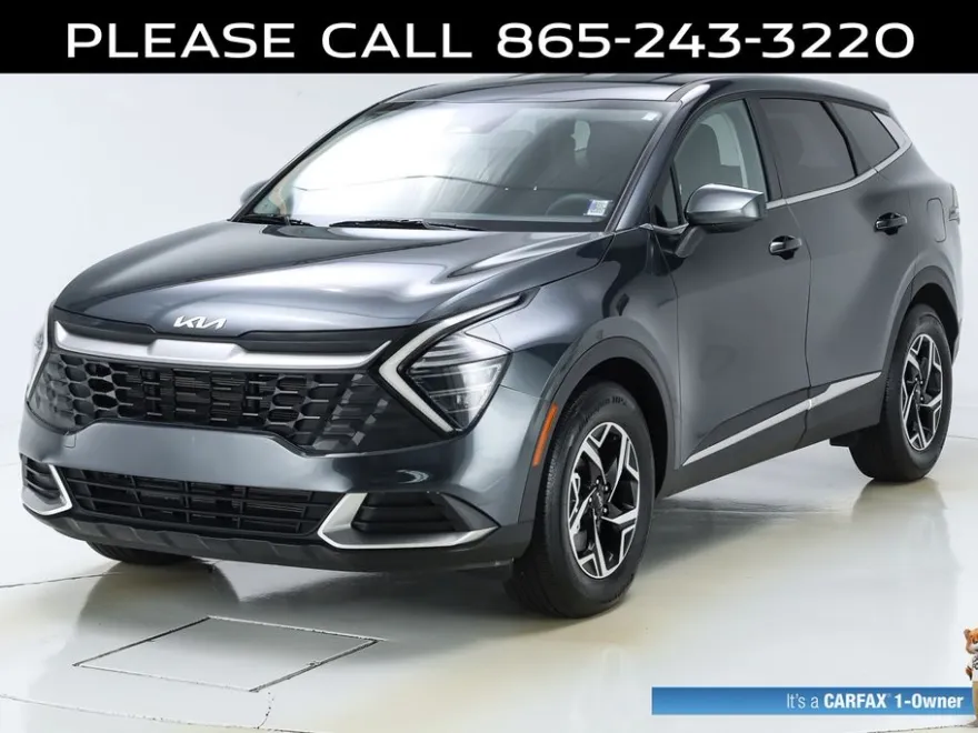 2024 Kia Sportage LX photo 1