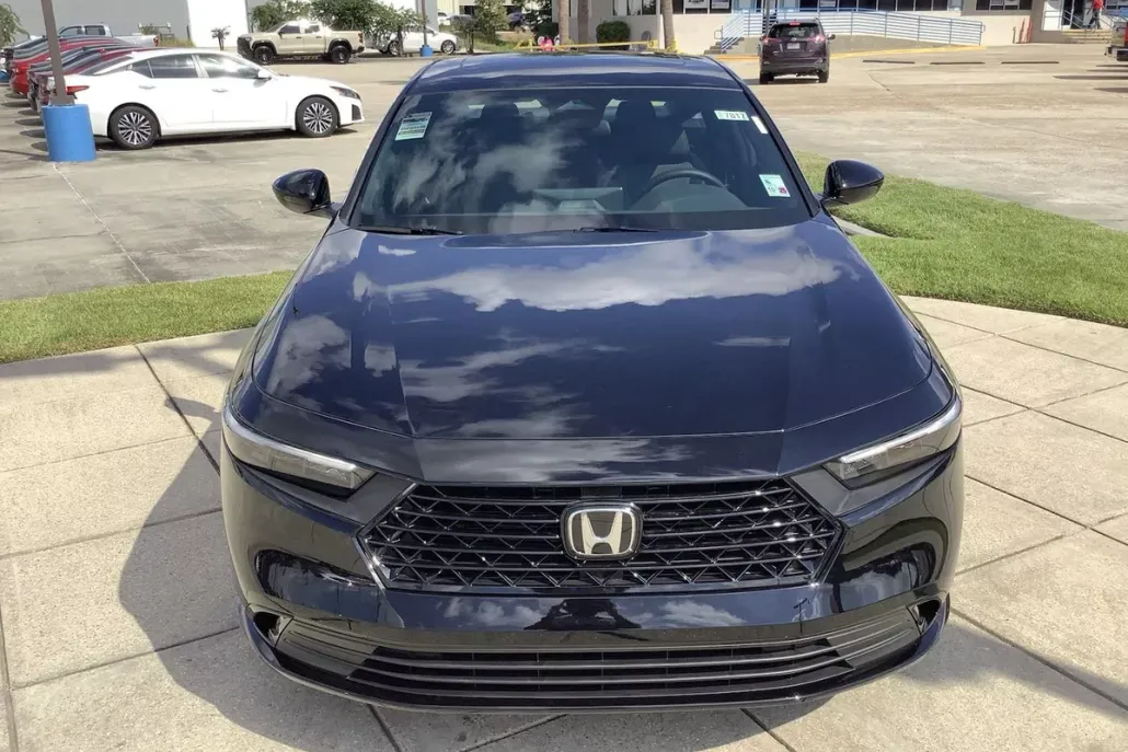 2025 Honda Accord Hybrid Sport-L photo 1