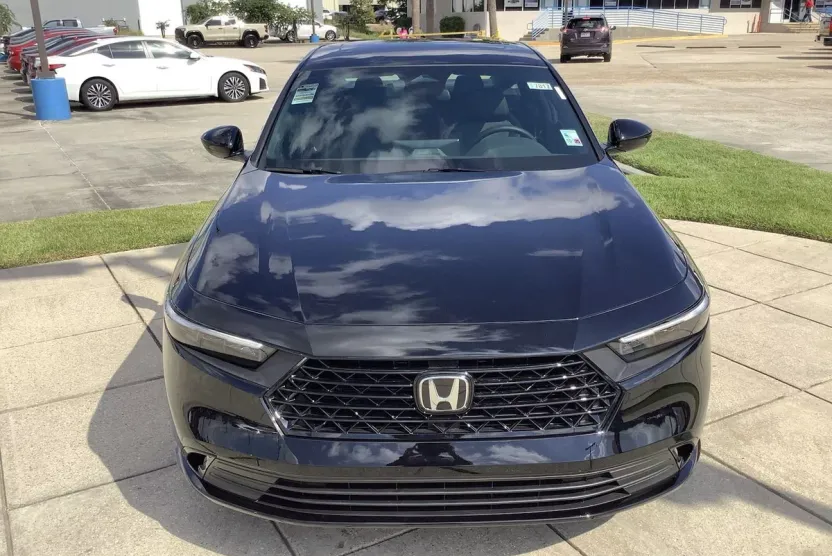 2025 Honda Accord Hybrid Sport-L photo 1