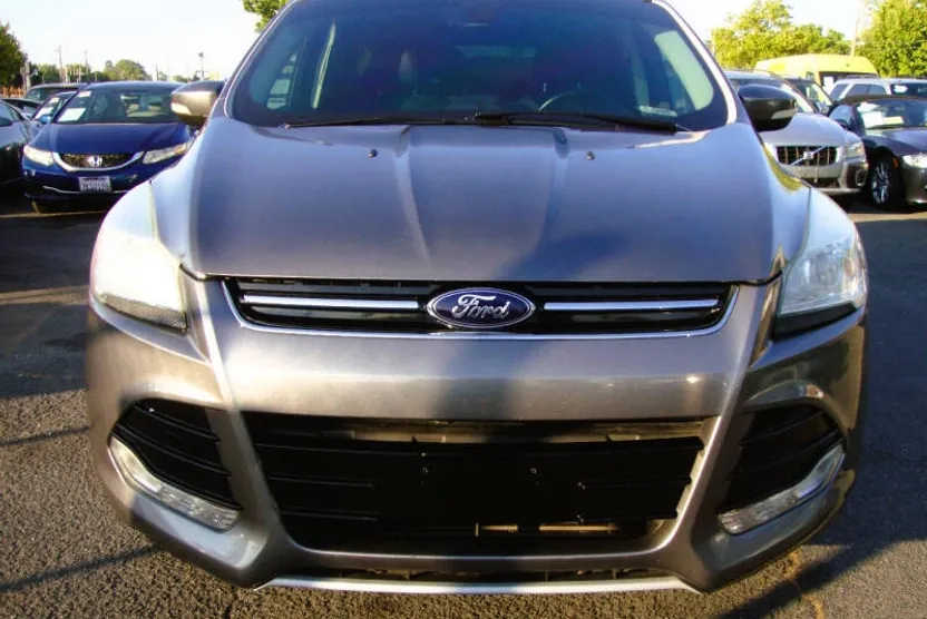 2013 Ford Escape SEL photo 1