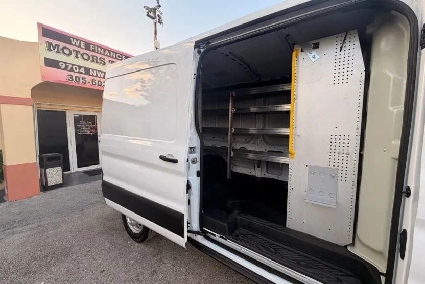 2023 Ford Transit Cargo Van photo 1