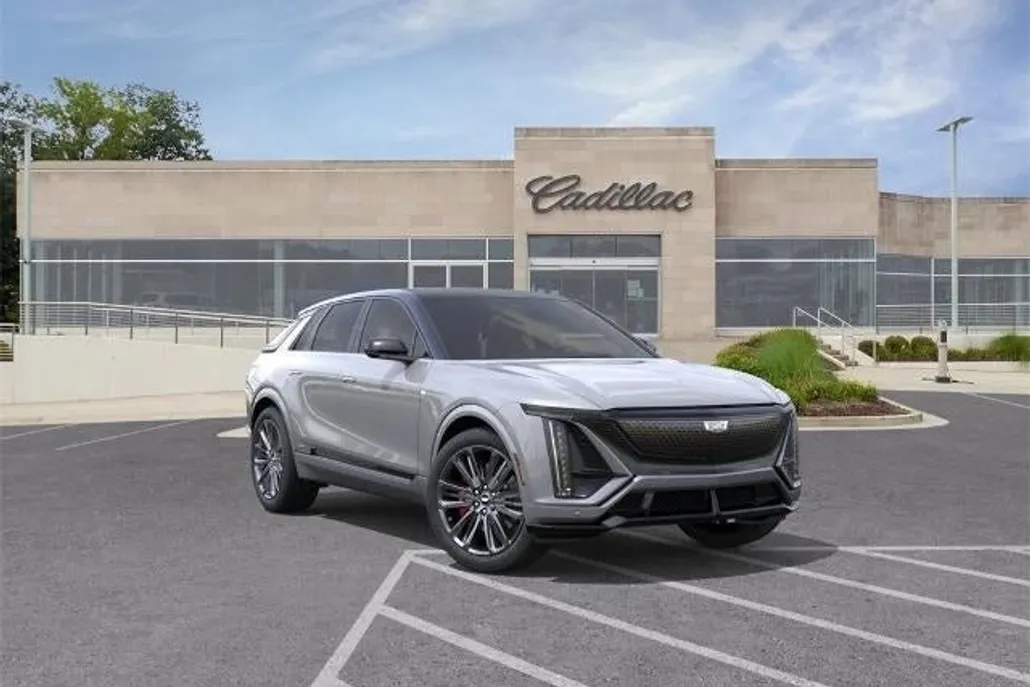 2026 Cadillac Lyriq photo 1