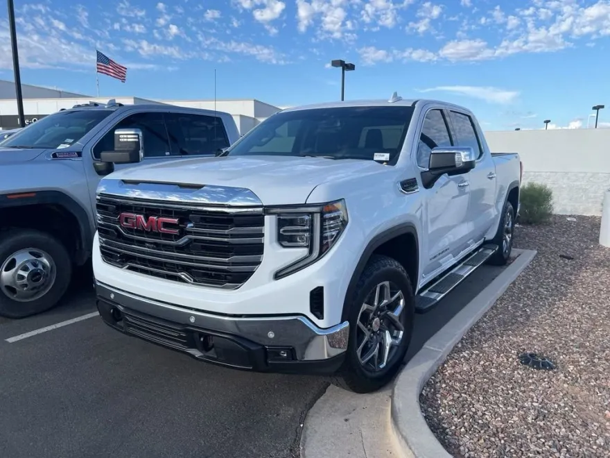 2025 Gmc Sierra 1500 SLT photo 1