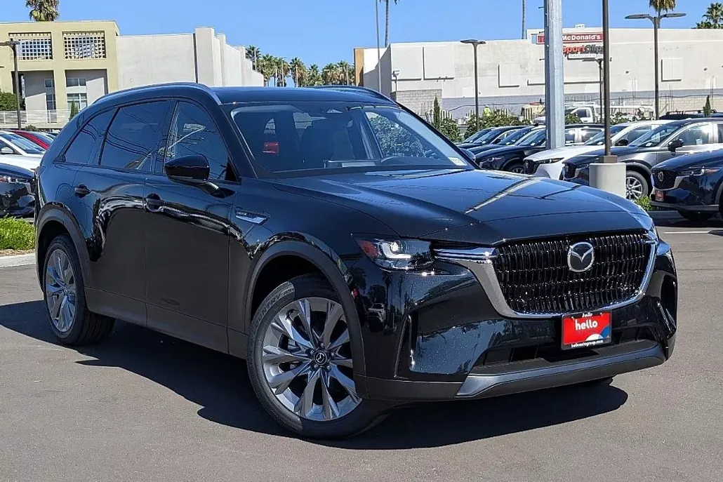 2026 Mazda CX-90 3.3 Turbo Preferred photo 1
