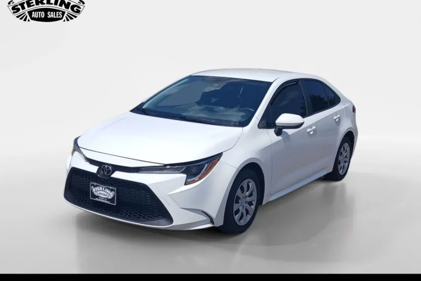 2020 Toyota Corolla LE photo 1