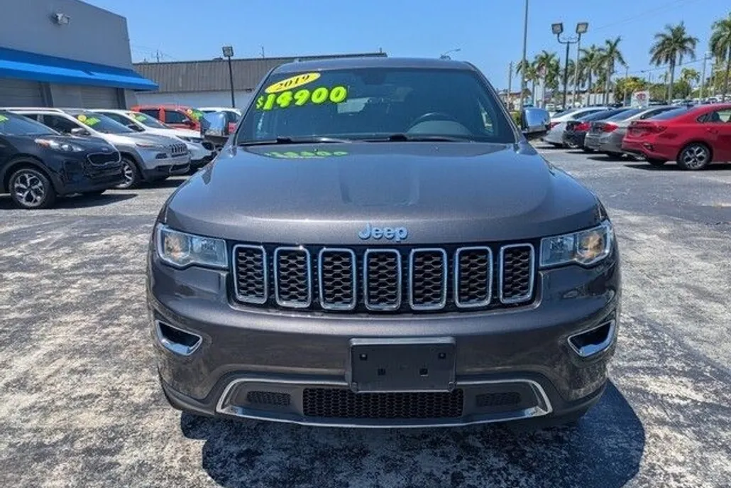 2019 Jeep Grand Cherokee Limited photo 1