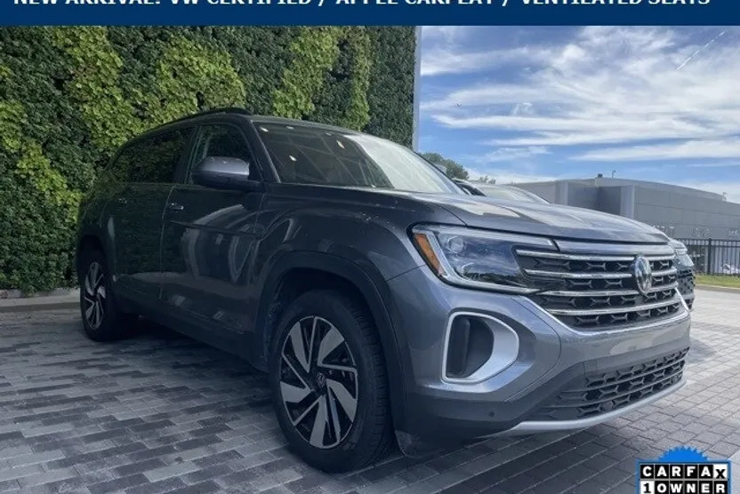 2025 Volkswagen Atlas SE Technology photo 1