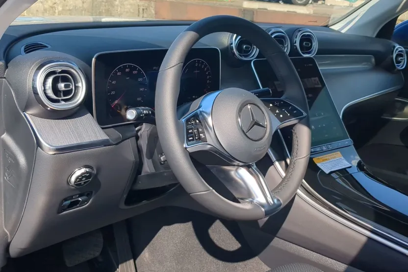 2026 Mercedes Benz GLC 350e 4MATIC photo 1