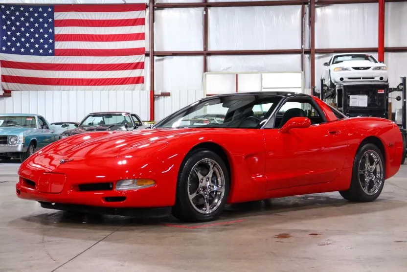 1999 Chevrolet Corvette photo 1