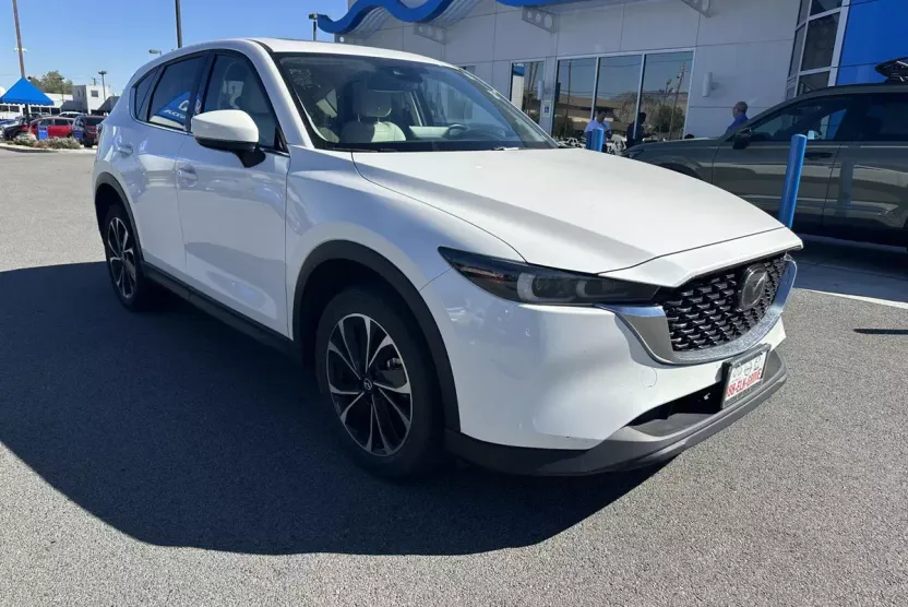 2022 Mazda CX-5 2.5 Premium Plus photo 1