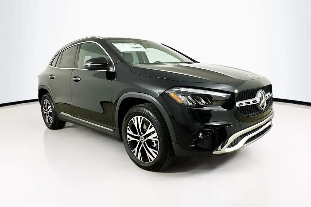 2025 Mercedes Benz GLA 250 4MATIC photo 1
