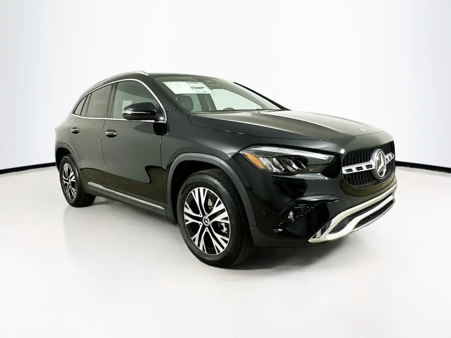 2025 Mercedes Benz GLA 250 4MATIC photo 1