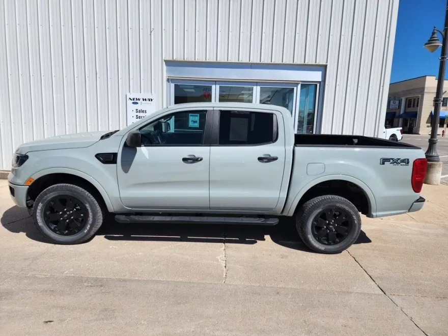 2023 Ford Ranger XLT photo 1