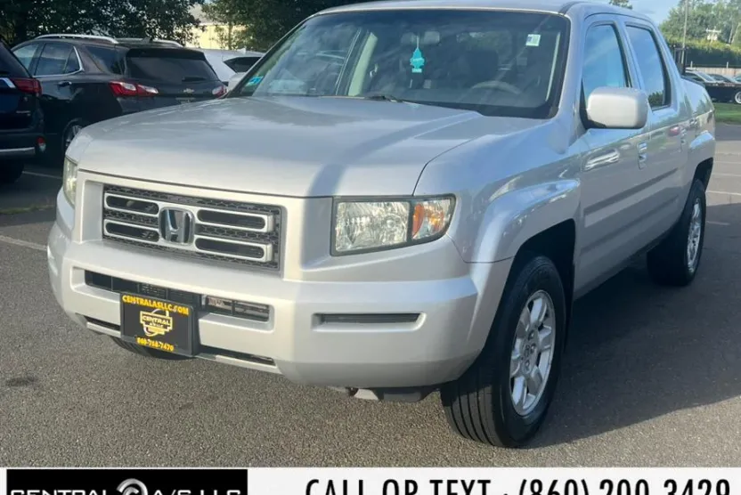 2007 Honda Ridgeline RTS photo 1