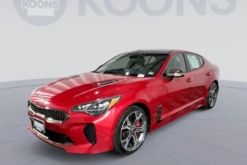 2018 Kia Stinger GT1 photo 1