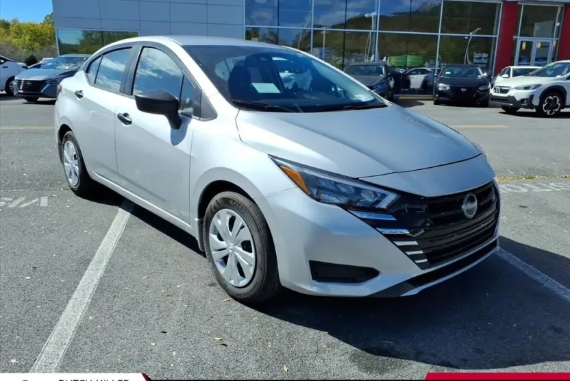 2025 Nissan Versa S photo 1