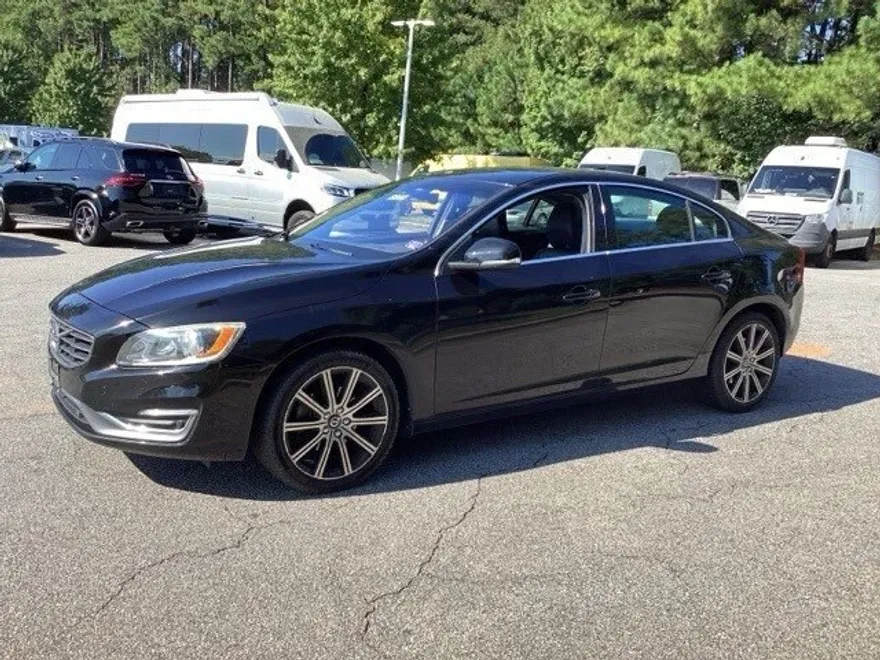 2018 Volvo S60 Inscription T5 photo 1