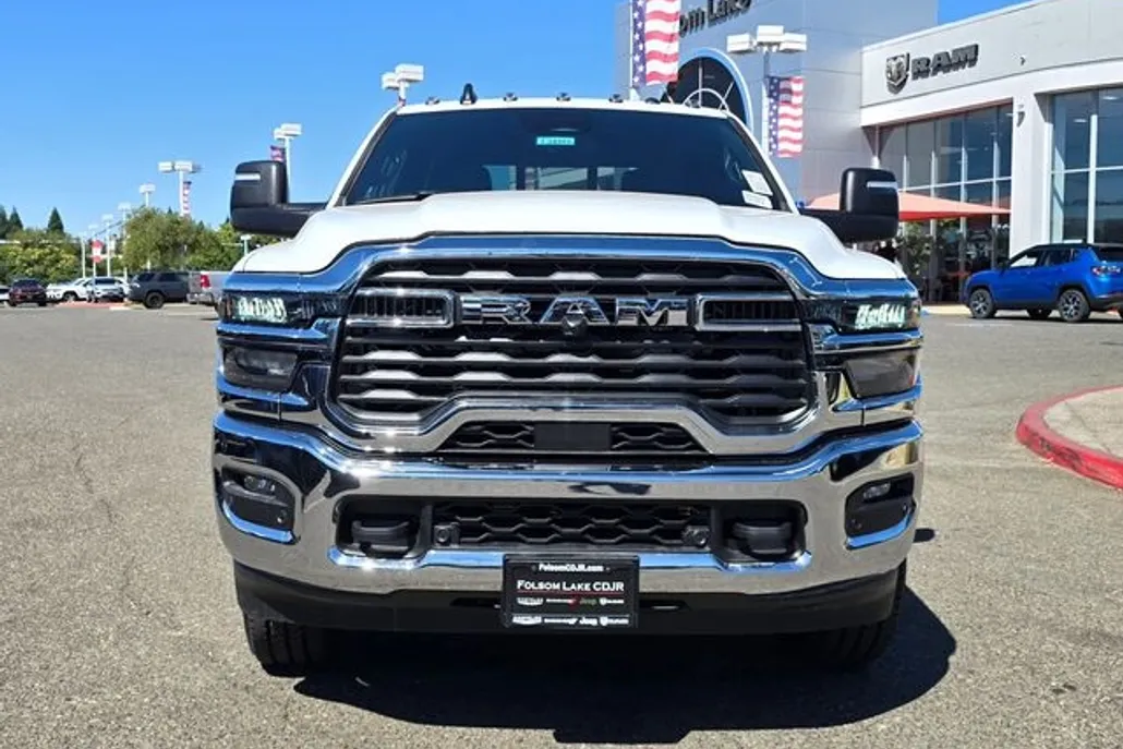 2025 Ram 3500 Tradesman photo 1