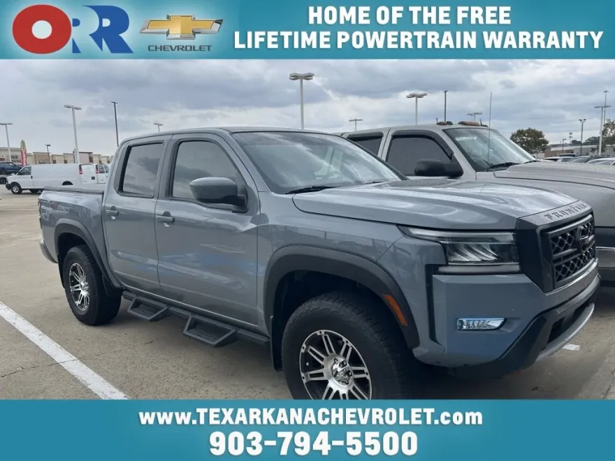 2023 Nissan Frontier PRO-4X photo 1