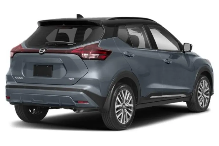 2021 Nissan Kicks SR photo 1