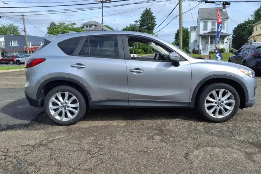 2015 Mazda CX-5 Grand Touring photo 1
